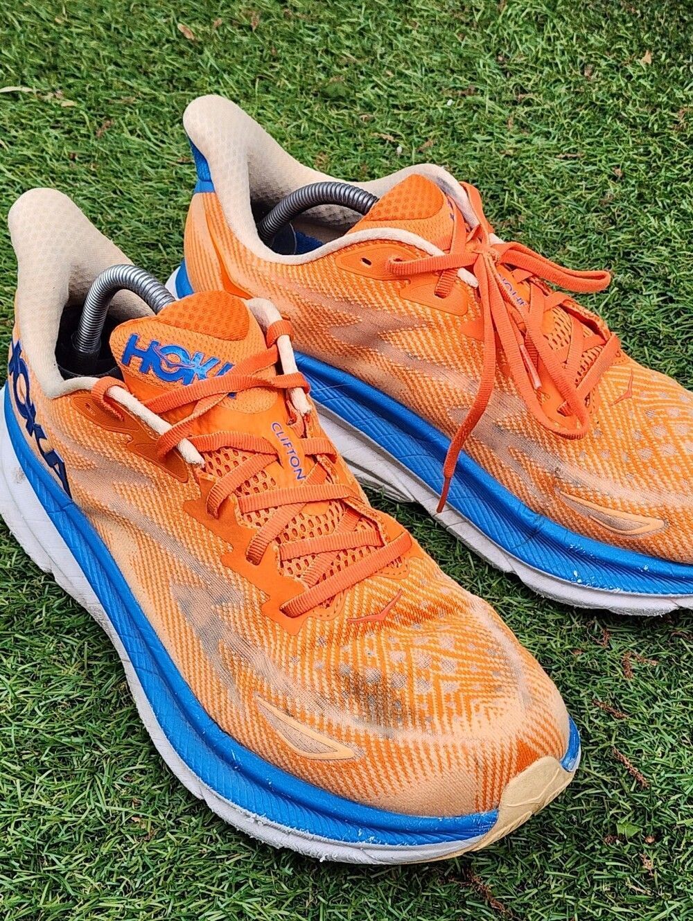 HOKA CLIFTON 9 - Mens Atheltic Shoes - SIZE 11 2E  WIDE